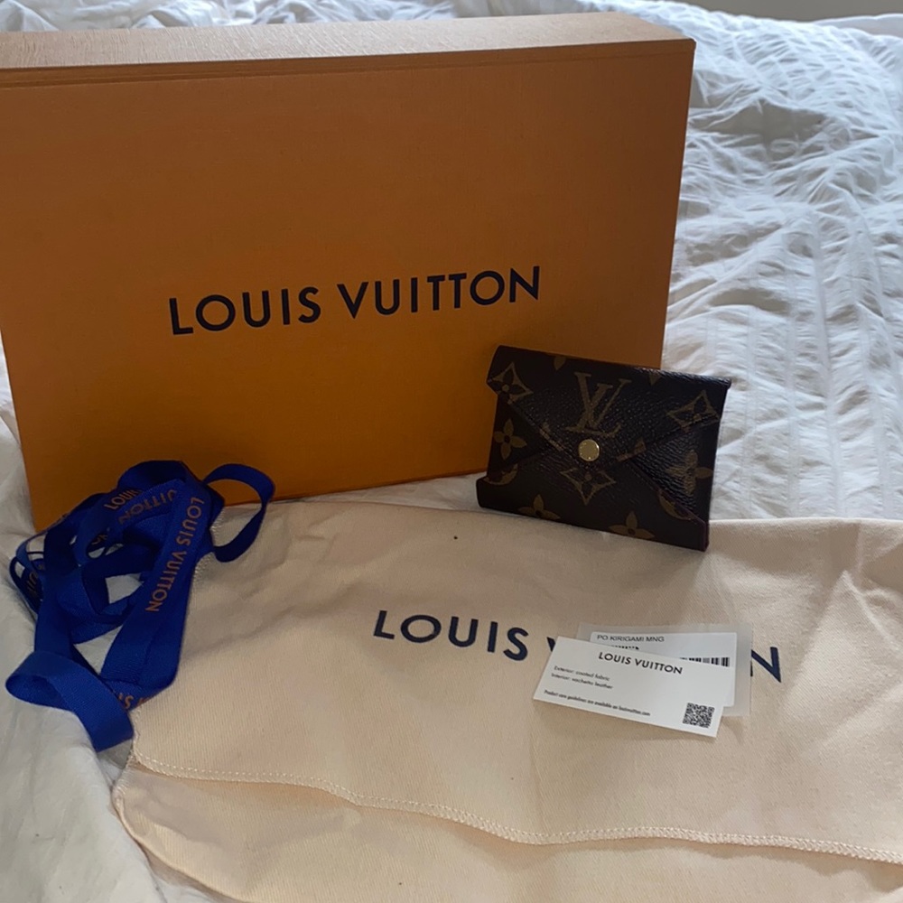 Louis Vuitton small kirigami